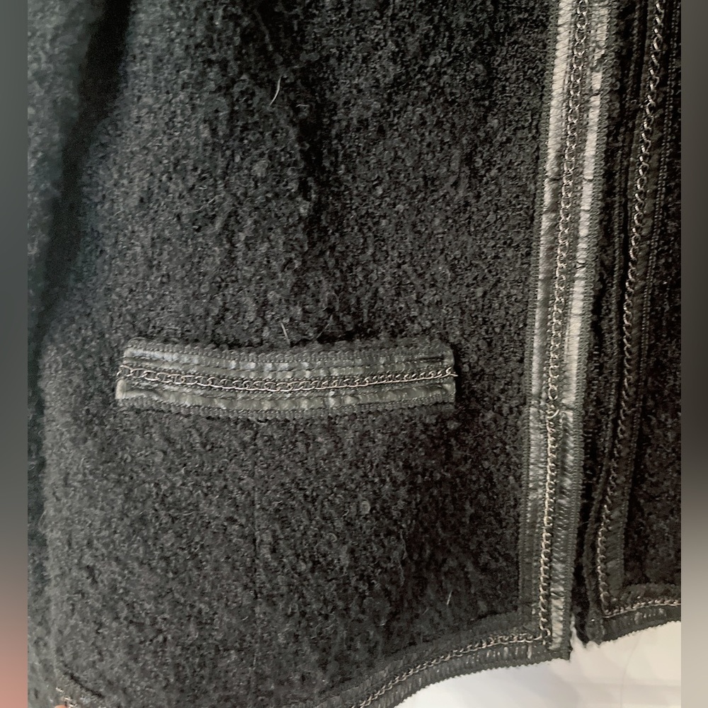 Coat - Picture 2 of 5
